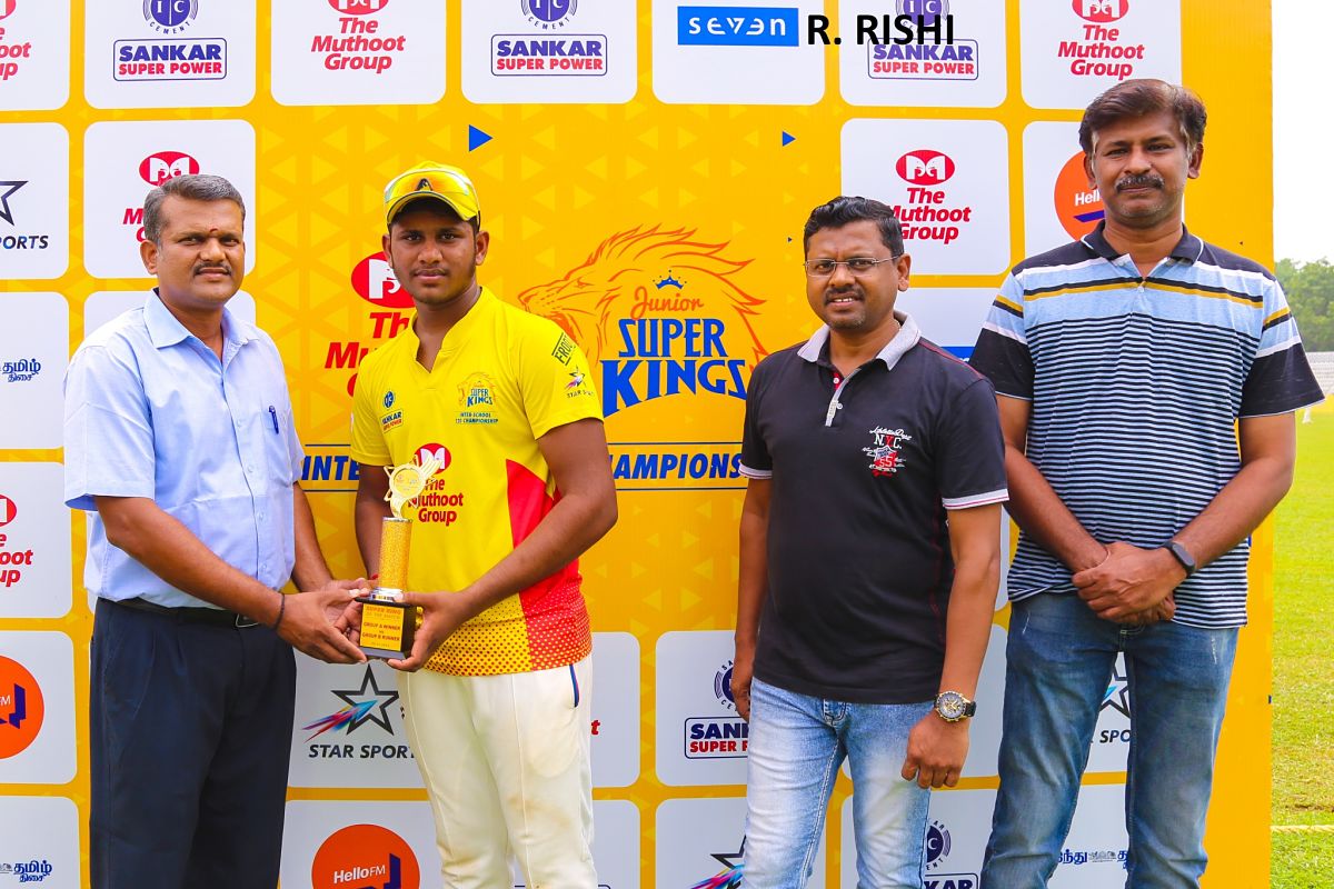 Super King of the Match : R. Rishi (Lady Andal)